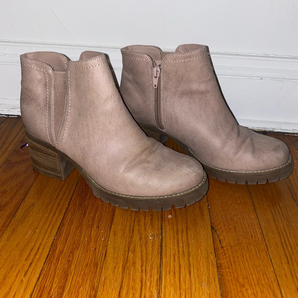 Carlos by Carlos Santana boot